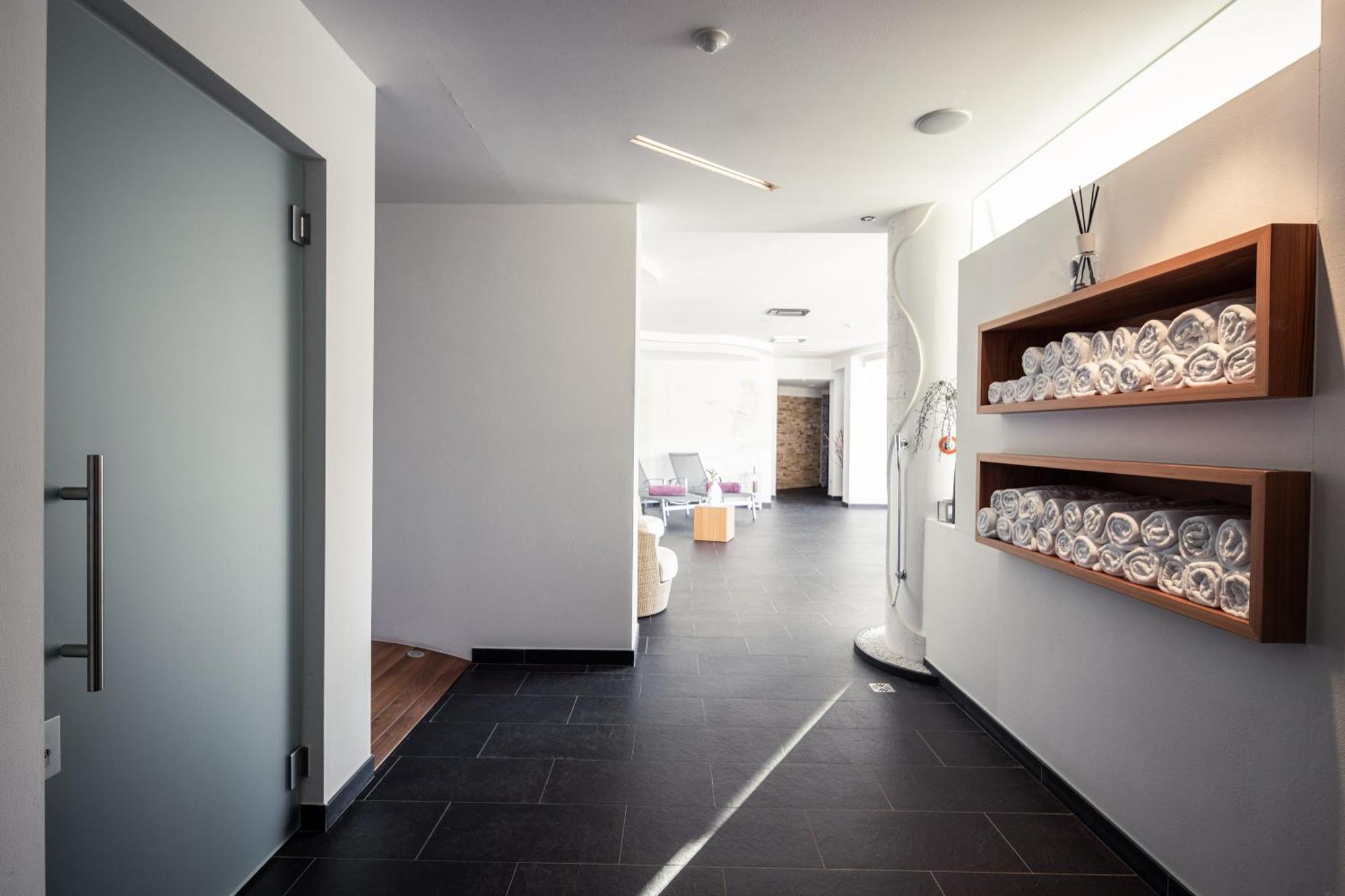 Garni Jasmin Bed & Breakfast Castelrotto Exterior photo